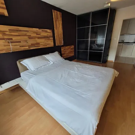 Boutique Next To Stadium Letzigrund - By Airhome *